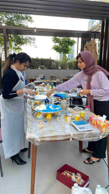 Resin Art Workshop Dubai, UAE 4.jpg__PID:03fb6c08-70cb-42ab-b8bc-f468a6abe953