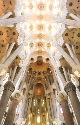 Interior Sagrada Família Gaudí