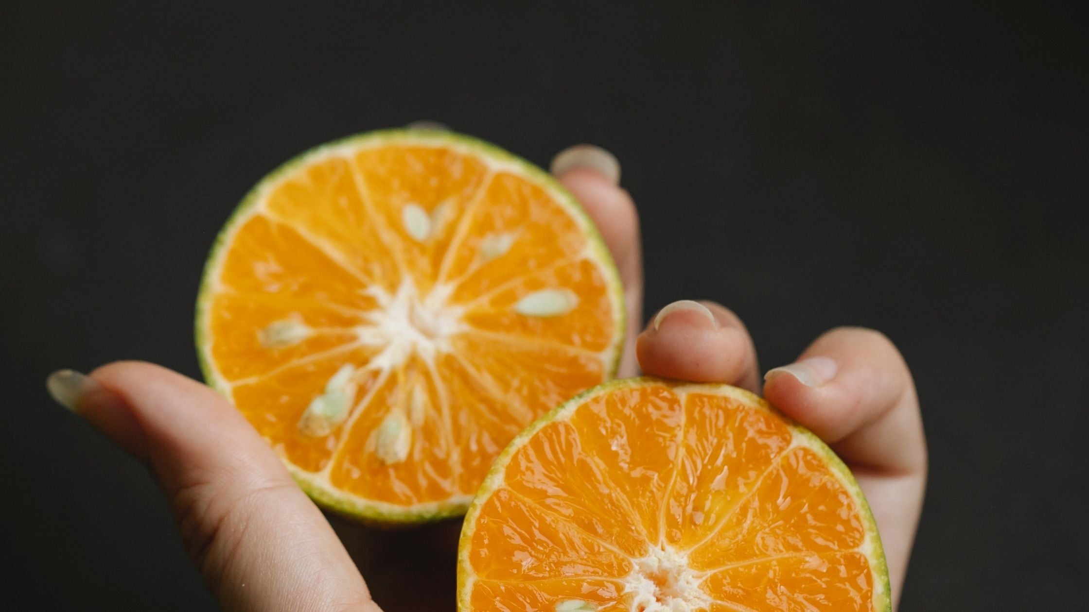 Is Vitamin C serum good for oily skin? – Minimalist