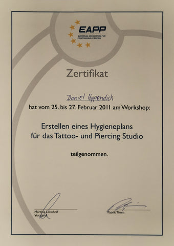 Zertifikat European Association for Professional Piercing Hygieneplan im Piercingstudio