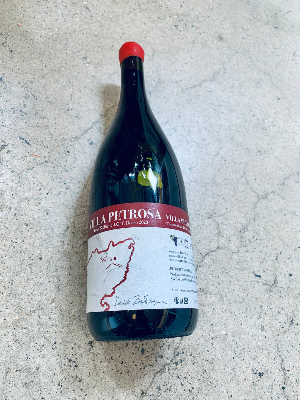 750 Terre LunaGaia – 2019 Wines Mascalese Nerello \'Logistilla\' Siciliane - IGP Depanneur