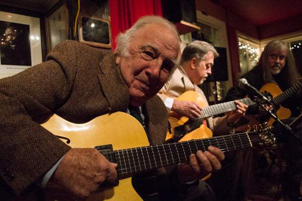 BUCKY PIZZARELLI playing his Archtop Guitar