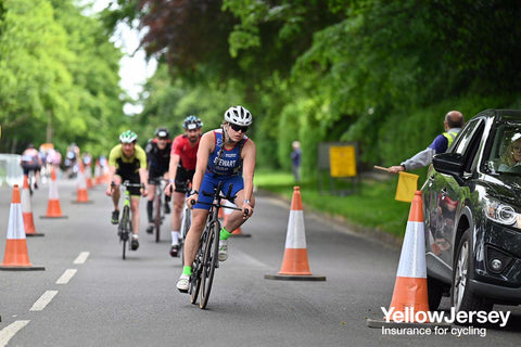 Triathlete Elizabeth Stewart racing