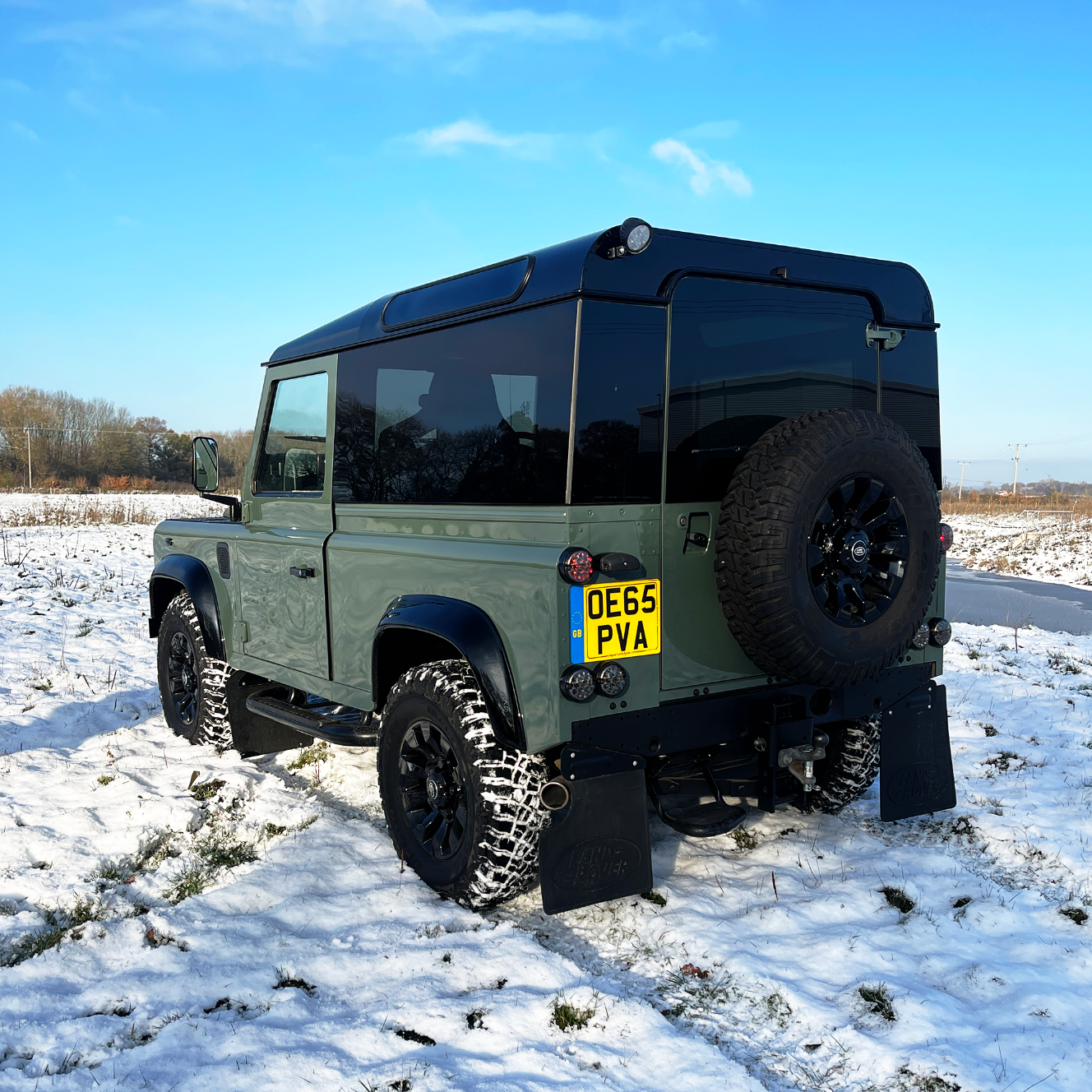 Defender 90 with panoramic windows