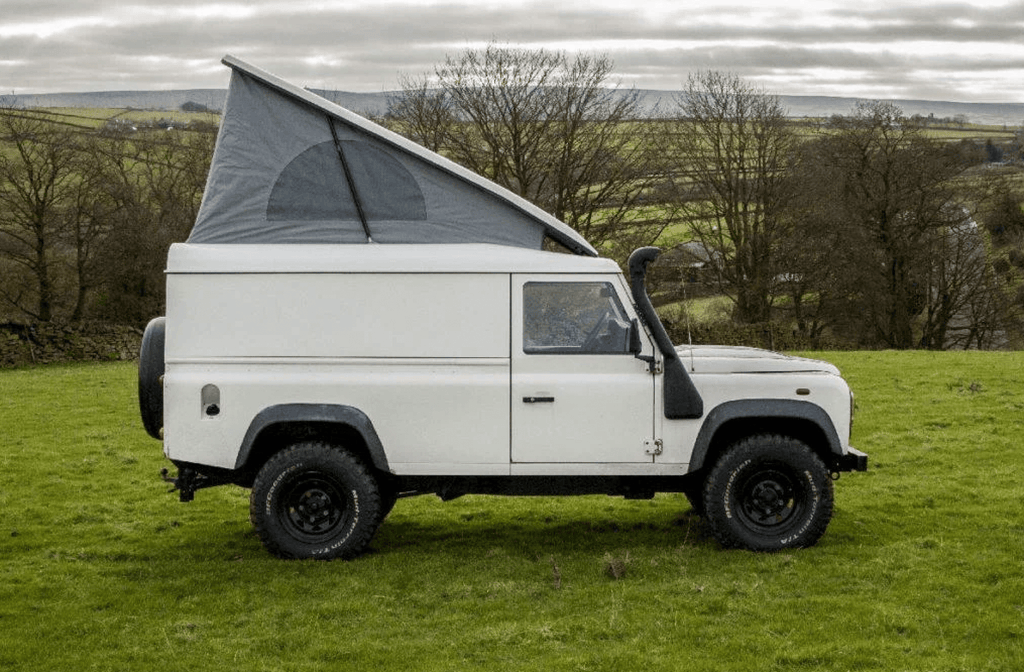 Defender 110 Camper with pop top roof Wildworx