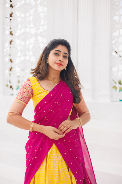 Pin by CHAVDA on modern | Half saree, Half saree designs, Indian bridal  fashion