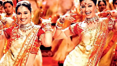 Aishwarya Rai and Madhuri Dixit in Devdas