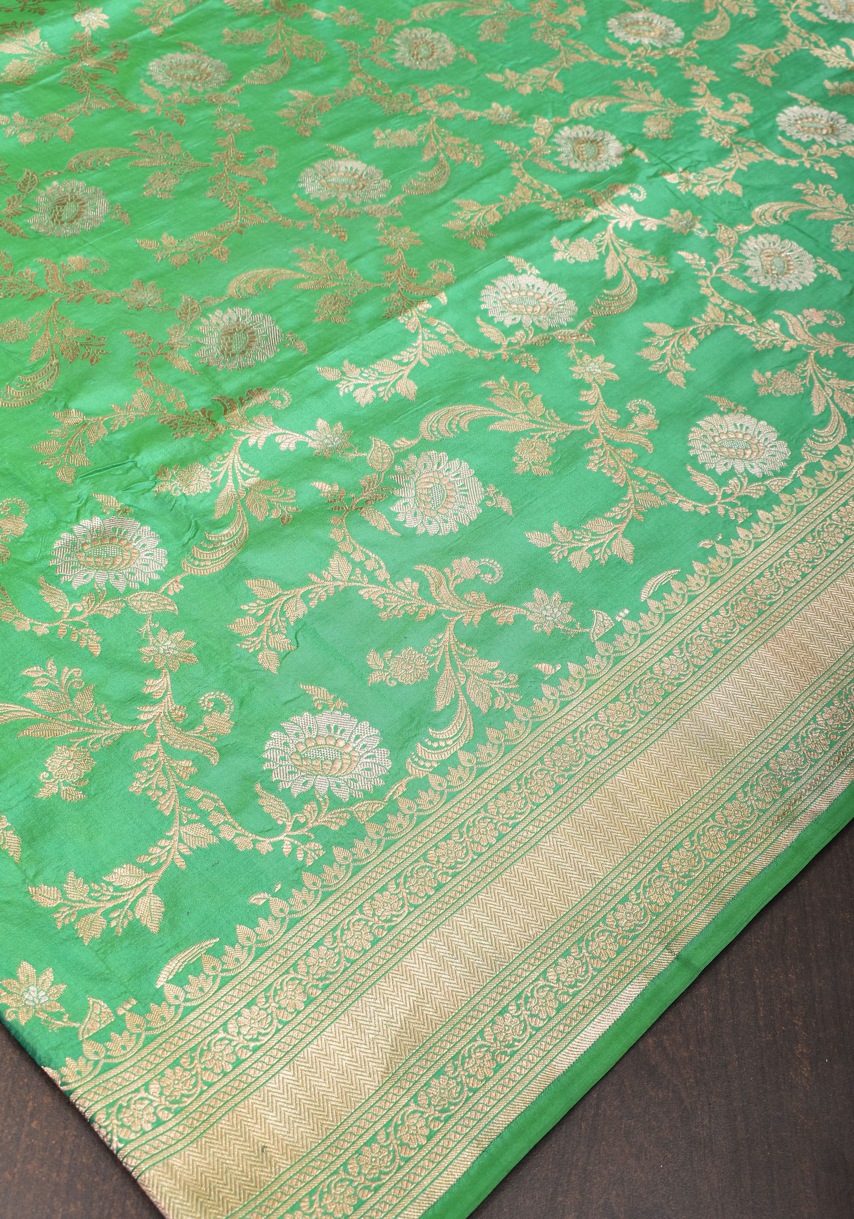 Leaf Green Alfi  Pure Katan Silk Banarasi Saree with Floral Jaal Weave | SILK MARK CERTIFIED