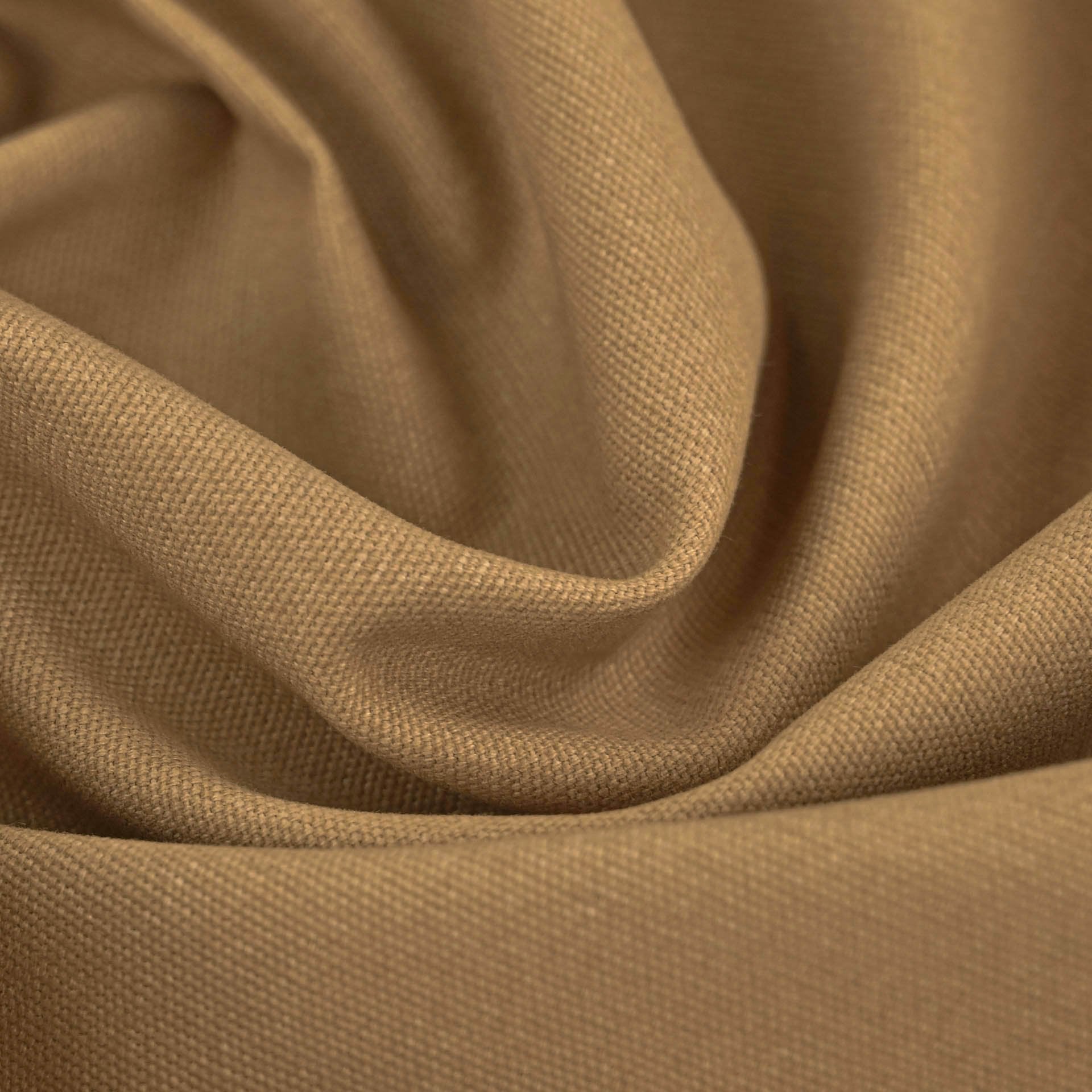 Gabardine fabric: what is it and how to use it? - Cimmino