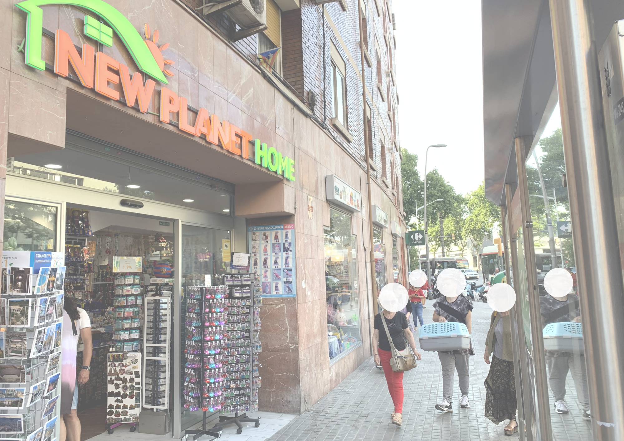 newplanethome.com-photo tienda L'Hospitalet de Llobregat 