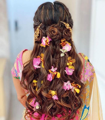 SAMREEN VANCE on Instagram: “The gorgeous @official_mayaali last night at a  friends #mehndi wearing @samreenv… | Bridal hairdo, Bridal hair buns, Lehenga  hairstyles