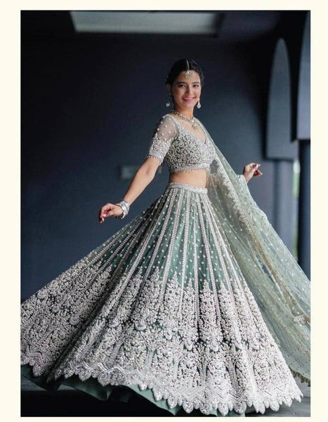 Indo Western Embroidered Awesome Bride Net Indian Designer Reception Wear  Anarkali Gown, Floral, Semi-Stitched at Rs 2595 in Surat