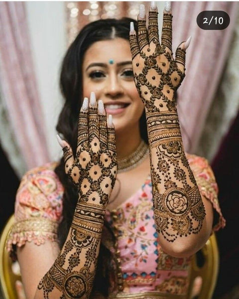Indian Bridal Mehendi Makeup | Wedding Poses