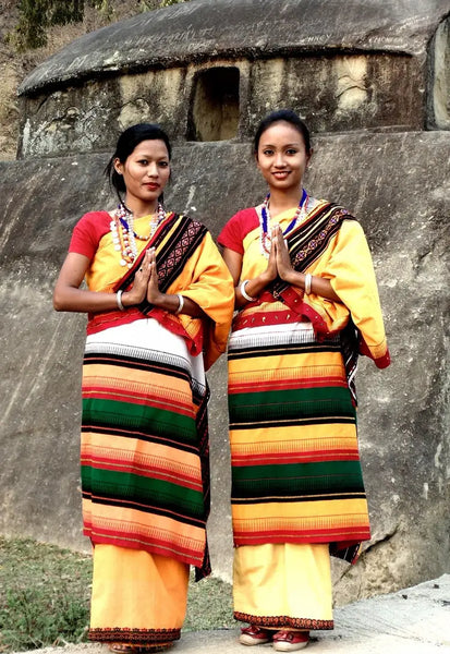 Mekhela Sador & Ahom Attire (@phamingkham) • Instagram photos and videos