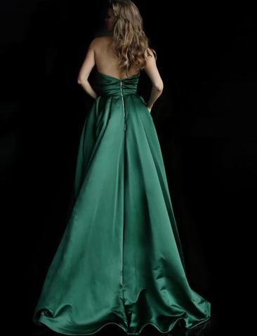 Is a ball gown formal? 250+ Ball Gown Formal