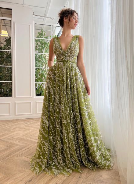 Top 250+ Green Designer Dresses