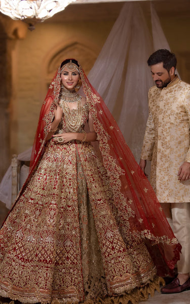 Top 100+ Golden Reception Dress Designs