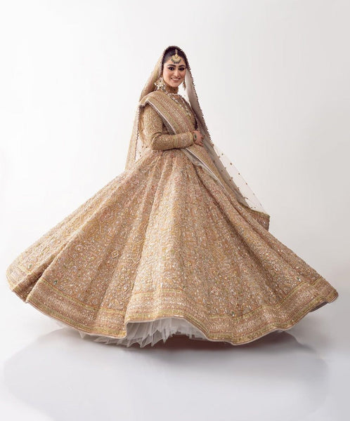 Top 100+ Golden Bridal Gown Designs