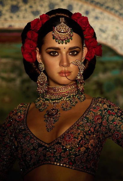 Top 150+ Bridal Necklace Designs: Finding the Perfect Match for Your Lehenga