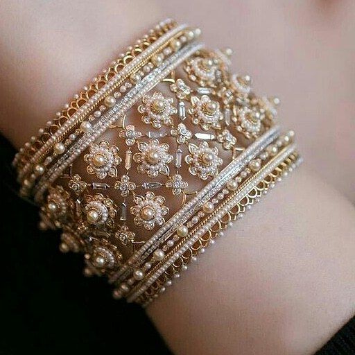 Top 150+ Bangle and Bracelet Designs for Bridal Glamour