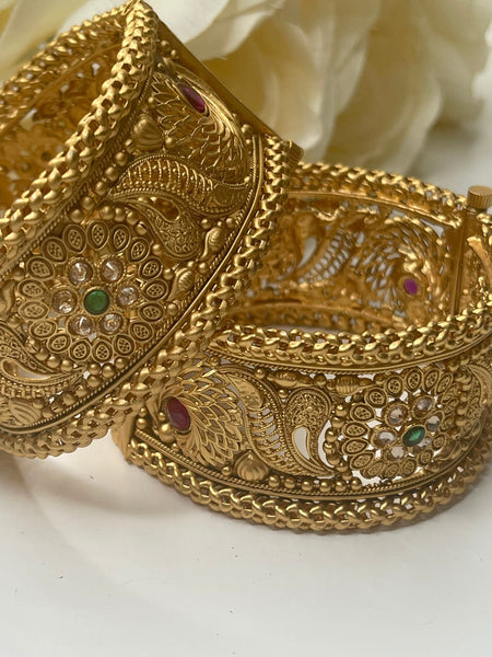 Top 150+ Bangle and Bracelet Designs for Bridal Glamour