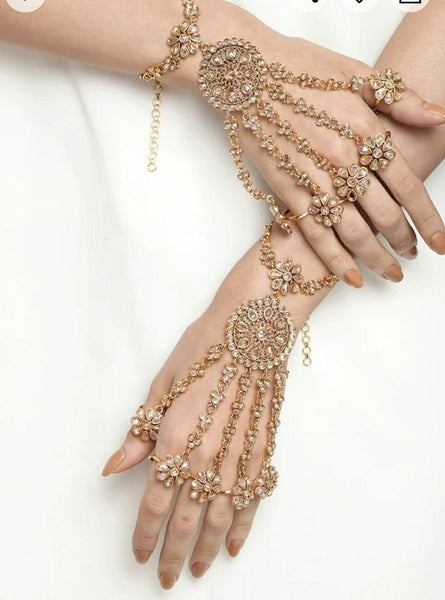 Top 150+ Bangle and Bracelet Designs for Bridal Glamour