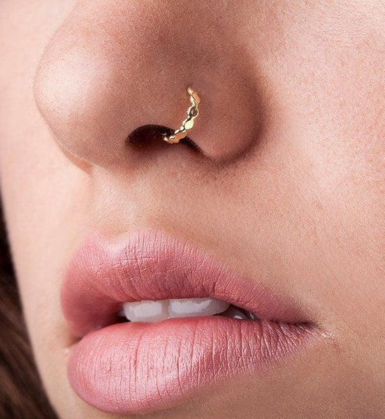 Top 100+ Nose Ring Designs: Adding Elegance to Your Bridal Ensemble