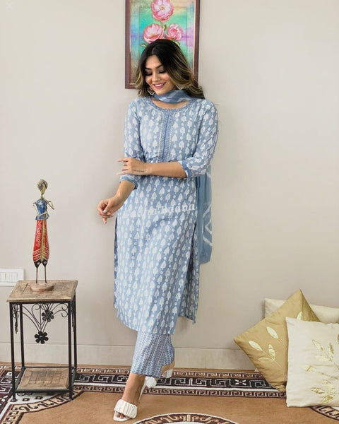 Top 100+ Kurti Designs: Must-Haves for Every Woman's Wardrobe