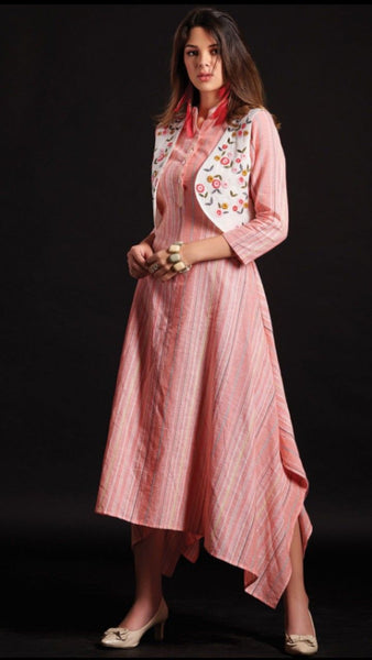 Top 100+ Kurtis with Belt: Define Your Waistline