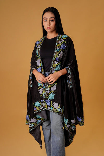 Top 100+ Kurtis with Cape: Dramatic and Fashion-Forward