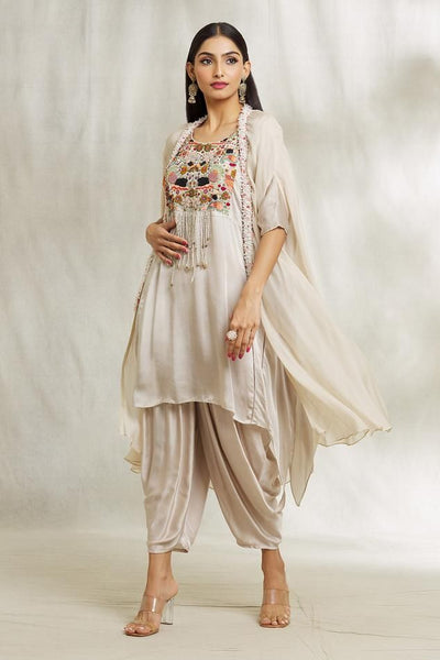 Top 100+ Kurtis with Cape: Dramatic and Fashion-Forward