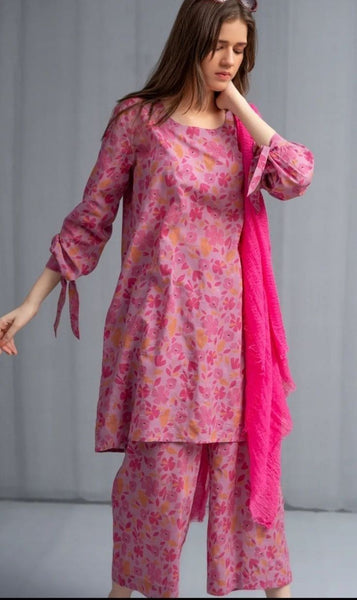 Top 100+ Kurtis for Summer Weddings: Stay Stylish in the Heat