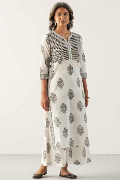 Top 100+ Kurtis with Printed Yoke: Unique and Eye-Catching