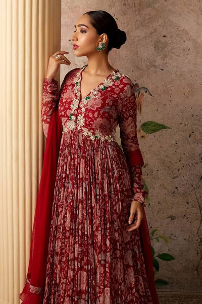 Top 100+ Kurtis with Printed Yoke: Unique and Eye-Catching