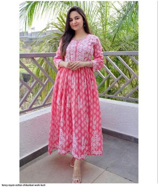 Top 100+ Kurtis with Printed Yoke: Unique and Eye-Catching