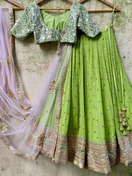 Top 100+ Olive Yellow Lehenga Designs: Unique and Refreshing Choice for Mehndi