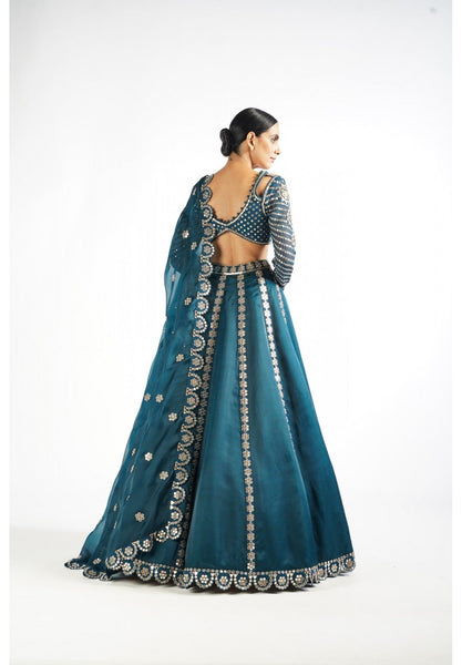 Top 100+ Dark Teal Lehenga Designs: Bold and Sophisticated Look for Mehndi