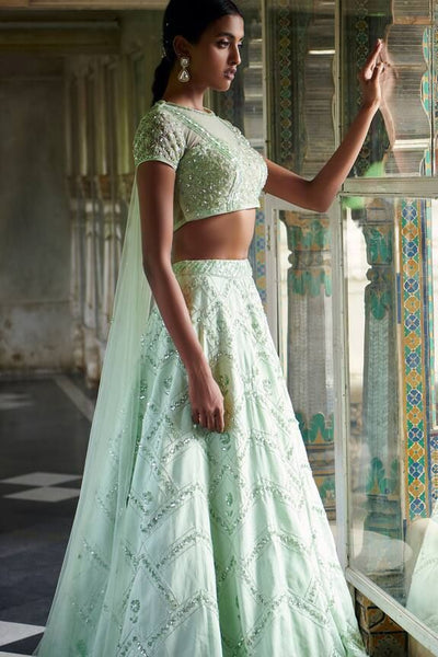 Top 100+ Mint Green Lehenga Designs: Fresh and Modern Choice for Mehndi
