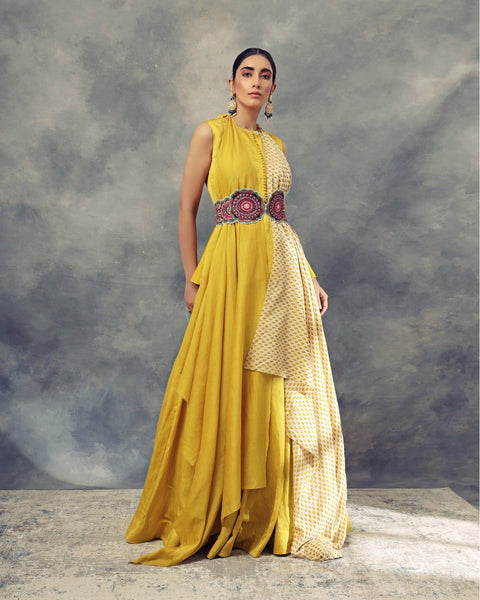 Top 100+ Mustard Yellow Indo-Western Dress Designs: Trendy and Chic for Gatherings