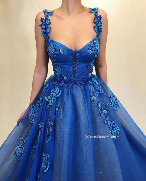 Top 100+ Sapphire Gown Styles: Regal and Sophisticated Ensemble for Red Carpet Events