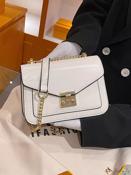 Top 100+ Chain Link Handbags: Edgy & Trendy Statement Pieces