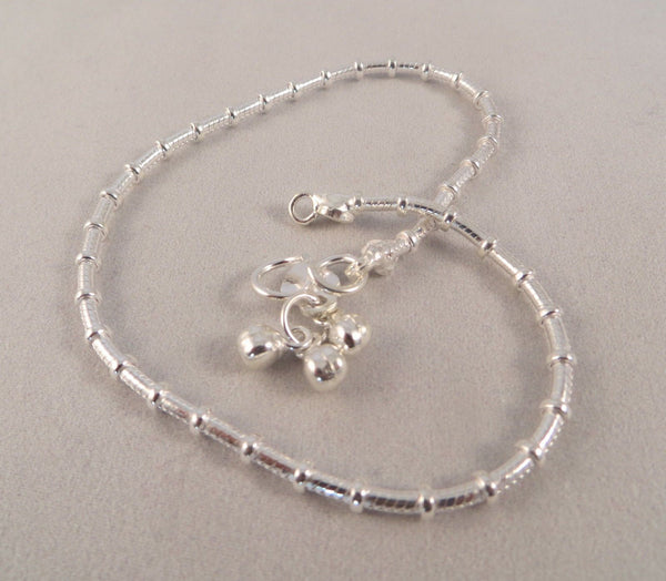 Top 150+ Silver Anklets: Sparkling & Dazzling Jewels