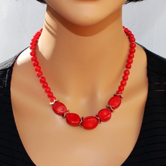 Top 150+ Coral Necklaces: Vibrant & Playful Adornments