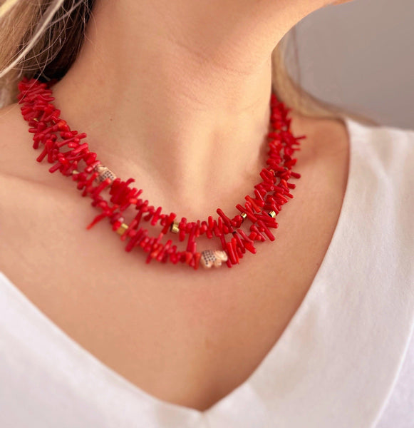 Top 150+ Coral Necklaces: Vibrant & Playful Adornments