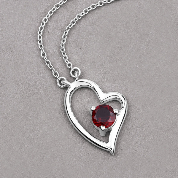 Top 150+ Crimson Charm Necklaces: Striking & Captivating Accents