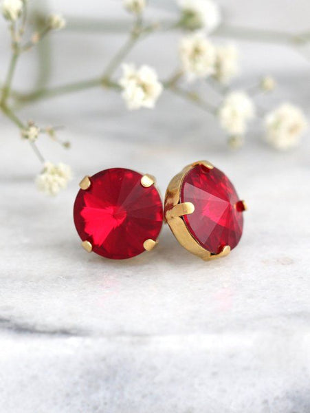 Top 150+ Crimson Earrings: Striking & Captivating Ornaments