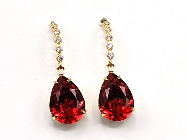 Top 150+ Crimson Earrings: Striking & Captivating Ornaments