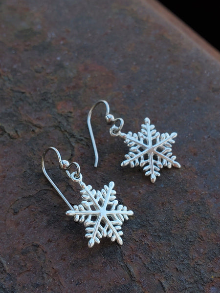 Top 150+ Frosty Flair Earrings: Cool & Chic Charms