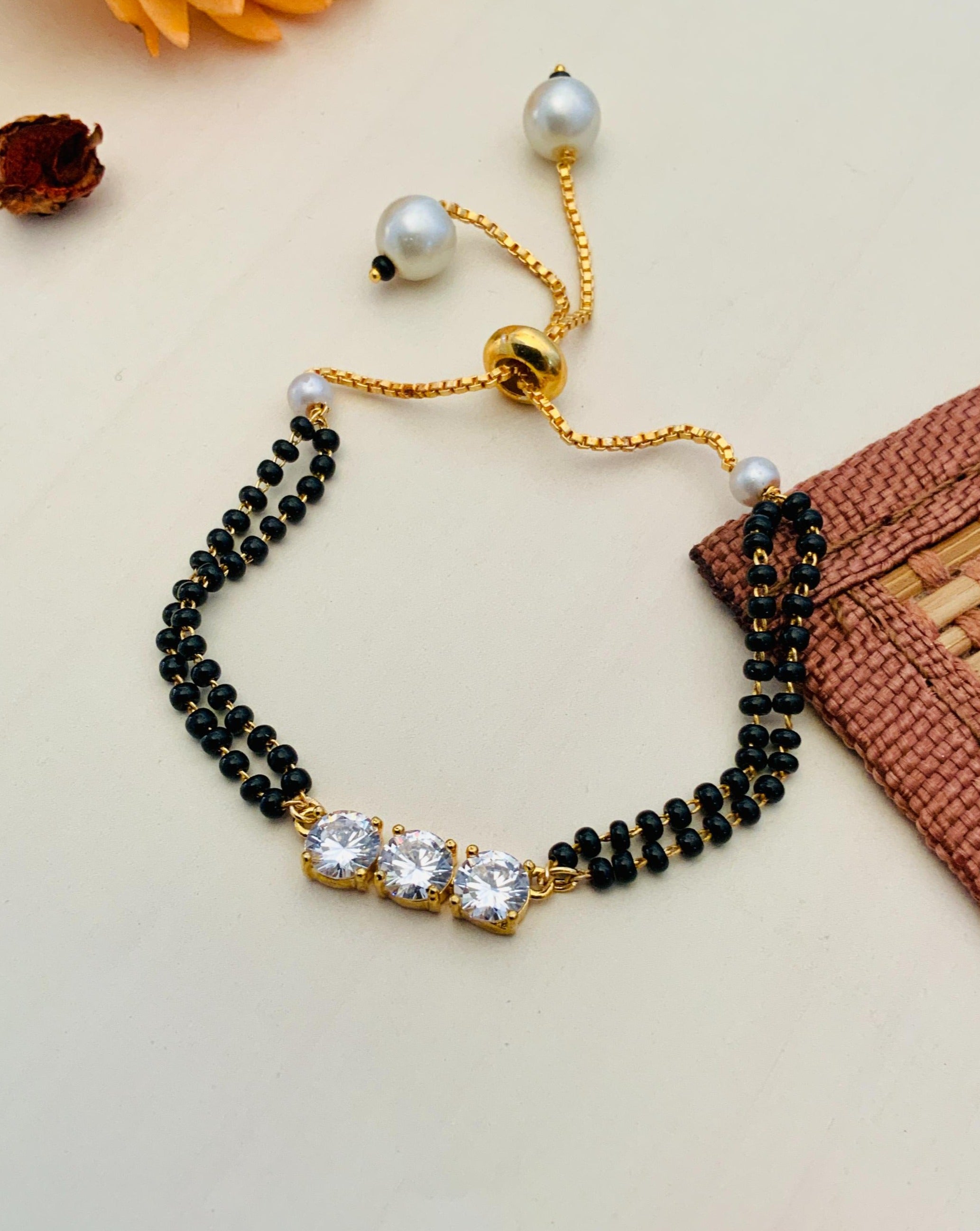Buy Mayra Diamond Mangalsutra Bracelet Online | CaratLane