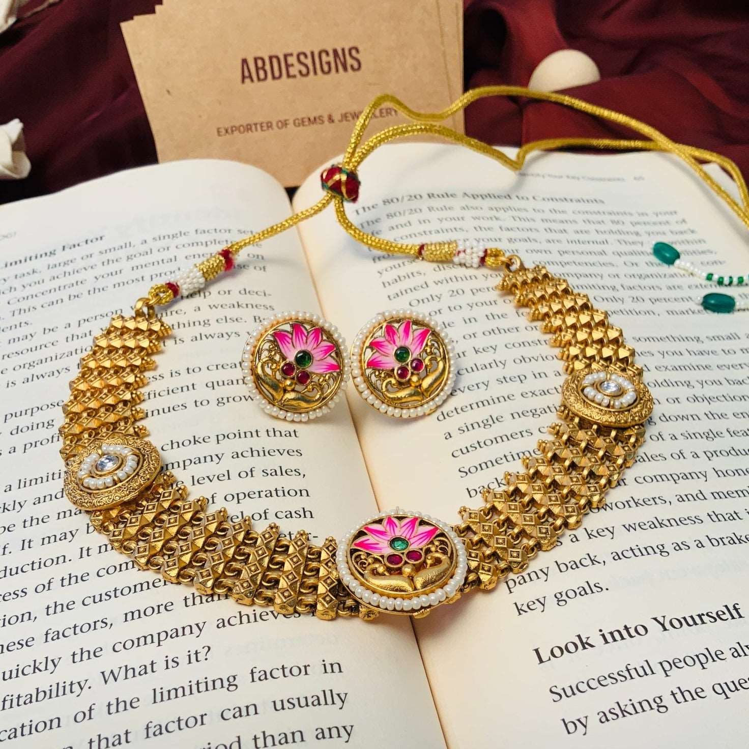 Antique Jewellery Sets | Buy Antique Necklace Sets Online In India – Gehna  Shop